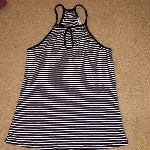 Stripped halter tank